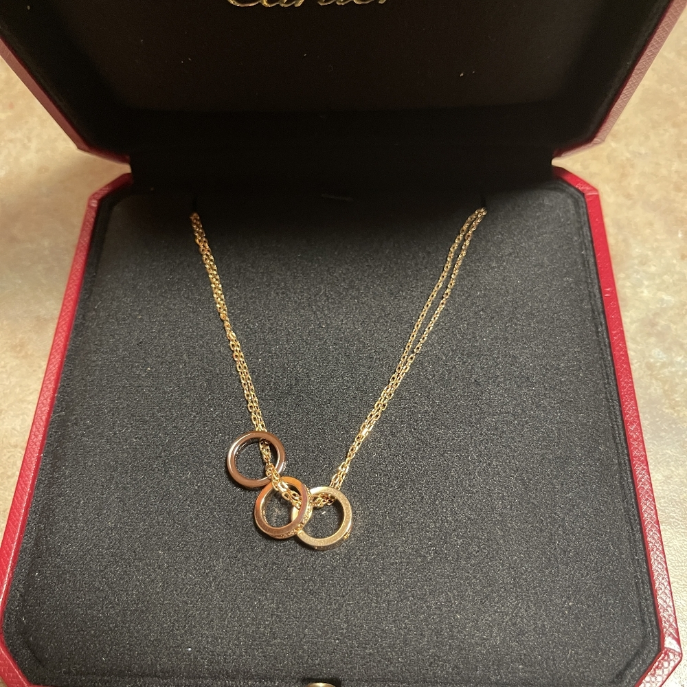 Cartier Limited Edition 3 ring love necklace rose